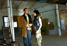 टैटू पियर्सिंग वाली हॉट स्पेनिश पंक ब्रूनेट टीन 18+ को ज़ोरदार चोदा फेशियल माल