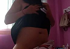 was making tik tok alone in my room, got heated and masturbated so good real