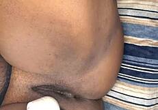 Chubby milf wife gets wet in quick homemade solo