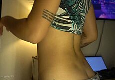 Delicious Skinny Body Masturbating in 4K