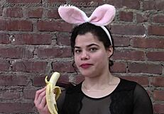 Roxy Loves Banana With Lipstick