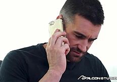 गर्म प्राकृतिक बड़ी छातियों वाली लड़की बाहरी में चोदाई