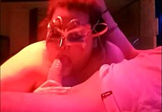 Luli Morbosa shines sucking dick and messages guys! 😏