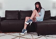 Tgirls XXX Nyxi Craves Hard Solo Action