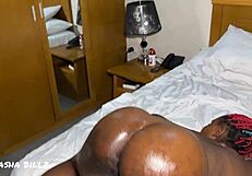 i love how she squirts during doggystyle with big cock