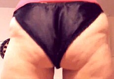 Gordita Sabrosa Shakes Her Big Tits And Ass!