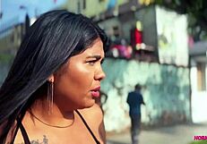 I went shoping and payed the mototaxi driver with my shaved pussy, Roxy Hot