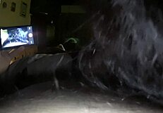 Mientras El Esposo Trabaja El Vecino Atiende Ala Esposa