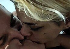 पति ने मेरी दोस्त पर डबल पेनेट्रेशन किया, फिर उसके पति ने मुझे जोर से पेला