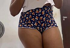 Latina amateur provokes stepfather with short shorts, stirring forbidden desires