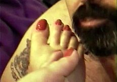 cailleach mara gets foot worship fuck footjob and squirt