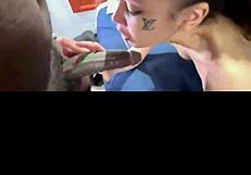 क्विक कैली विजिट मास्कडफ्रीकला के साथ