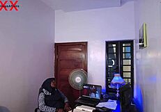 बड़ी गांड वाली हिजाब एबोनी ने ऑफिस में हार्डकोर चुदाई के लिए इस्तेमाल किया