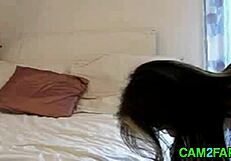 amateur teen on webcam in nude session