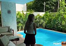 in mexico, my stepsis khloe kapri goes más loca with zeus in hardcore action