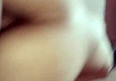 Me encanta sacarle la leche y follarme profundo