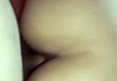 Me encanta sacarle la leche y follarme profundo