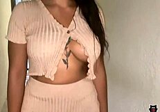 Wow! Hallie Hays' Pussy Slit Got Creampied by Monster Cock!