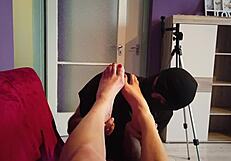 Milf worships nylon stockings and bare feet suggestively