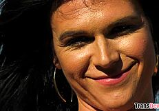 kendall penny enjoys a personal experience with unique elements