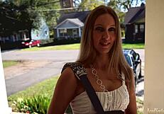 Amateur brunette babe works her pussy on casting couch