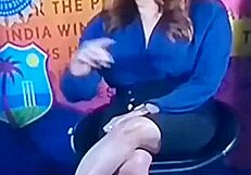 spicy hot indian tv anchor in cricket show