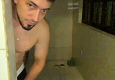 Ela seduced me right in the kitchen with her charm.