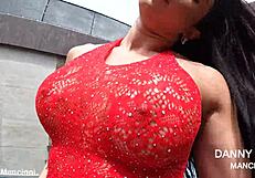 Bisexual Girlfriends Rebolando Bunda with Big Tits and Muscular Bodies.