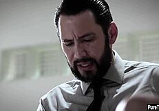 अरे यार, क्या तुम्हें यकीन है ये टीन 18+ ने अपनी वर्जिनिटी खोई एक क्रिपी प्लास्टिक सर्जन से?