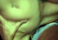 जर्मन हसीना जंगल में दो सख्त लंड लेती है