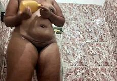 Morena twerks her pussy and tits to orgasm with cumshot