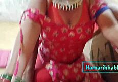 यह तब होता है जब इंडियन गर्ल अपनी वेट चूत में हॉट डिक क्रेव्स करती है