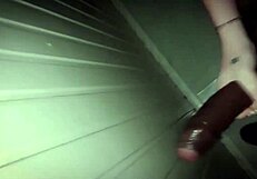 बड़े काले लंड को चाट चूसते हुए भीगी चूत