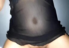 Horny wife offers wet pussy in backyard