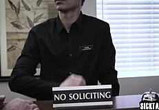 I offered my slutty latina body to a dirty guy for sucking his monster cock