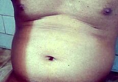 Indian Gay Bottom Receives Own Golden Shower