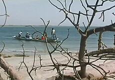 indian actress kitu gidwani appears topless in french movie black