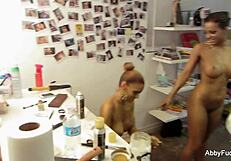 Abigail Mac chats behind the scenes with big tits exposed 😍