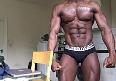 Can You Handle This Gay Black Muscle Webcam?