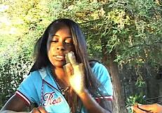 खूबसूरत गांड वाली बहनों को डॉगी में चोदकर कमशॉट