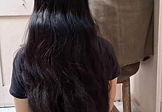 College student slim girl ne bitayi security gard ke sath rat full hd indian porn sex movie with hindi audio talks