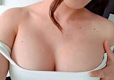 Beautiful Latina Dances On Webcam