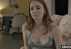 जॉन स्ट्रॉंग ने बेबीसिटर एरिएटा एडम्स को एनल के लिए बहकाया