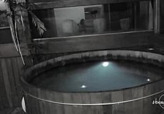 Blonde Venus Model Masturbates To Orgasm In Bath With Surprise Ending