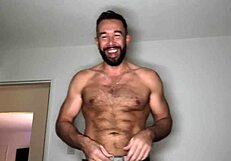 Will pounders fucks tight pussy with massive cock