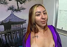 Giih, get spanked by cameras!