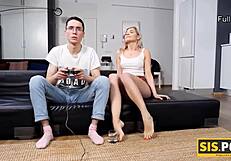 Ever seen a patient get anal from an Indian doctor like this?