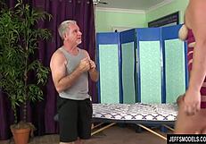 bbw randi paige gets chubby sex massage with toys