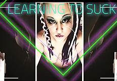 हॉर्नी स्टेपसिस्टर लंड चूसना सिखाती अपनी मौज के लिए!