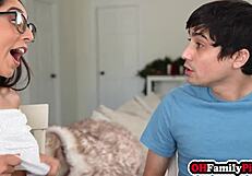 Lindsay lee blows big cock stepbrother, madison wilde fucks